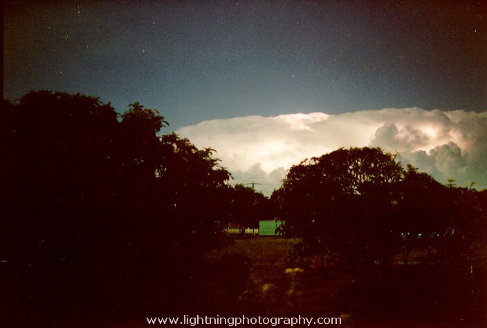 Lightning Image 1988112202