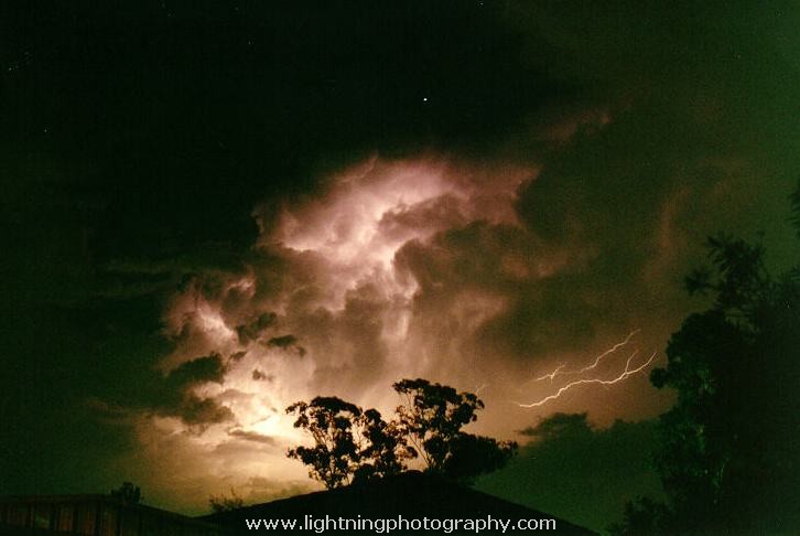 Lightning Image 1994011716