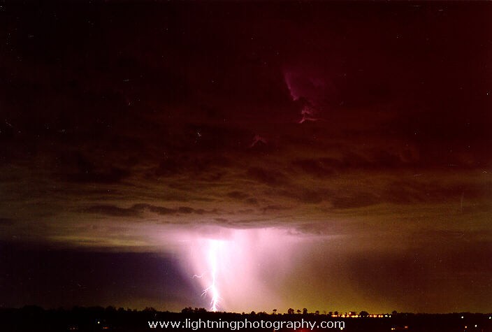 Lightning Image 1994112709