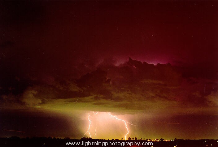 Lightning Image 1994112714