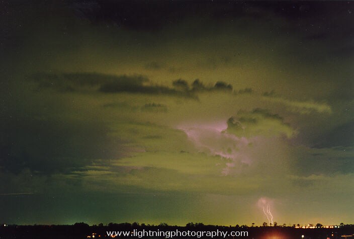 Lightning Image 1994112722