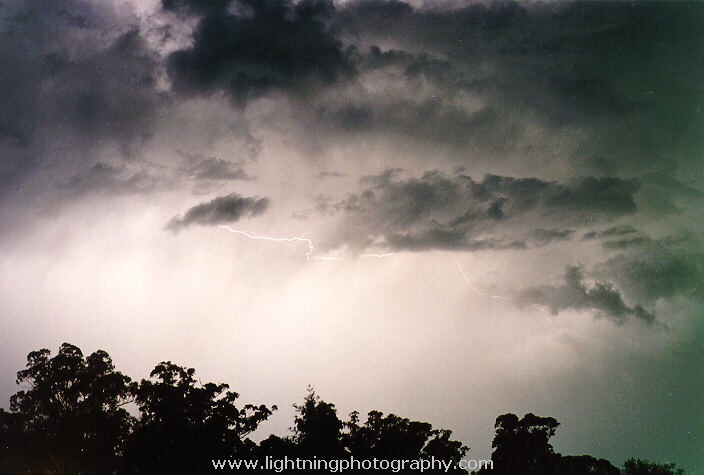 Lightning Image 1995021011