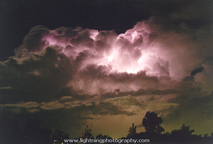 Lightning Image 1995110524