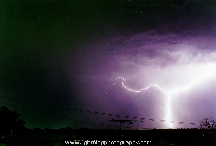 Lightning Image 1997042401