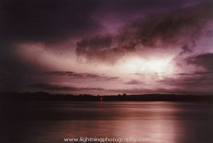 Lightning Image 1997122621