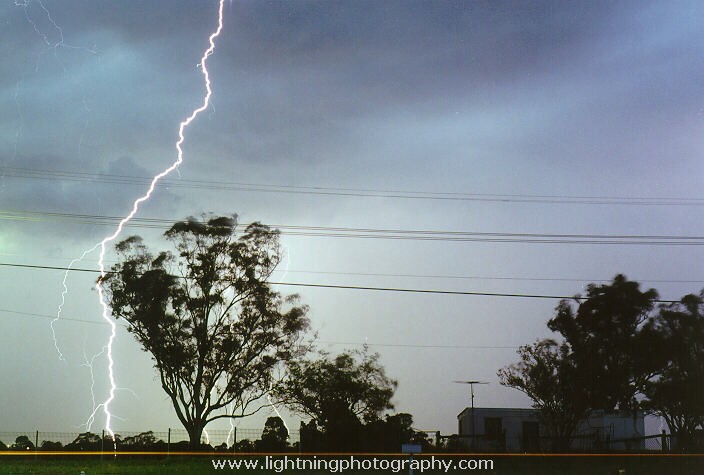 Lightning Image 1998020418