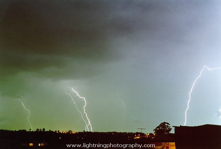 Lightning Image 1998020434