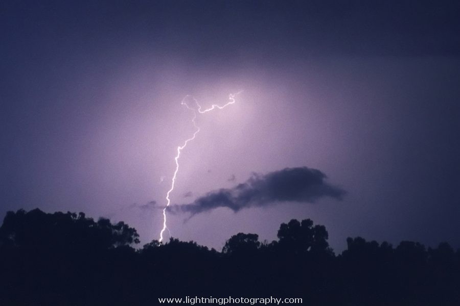 Lightning Image 1999013030