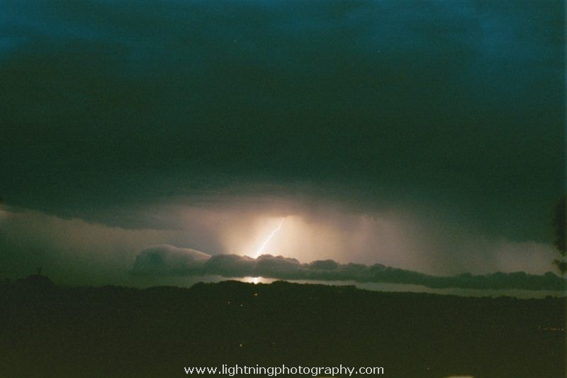 Lightning Image 2003010814