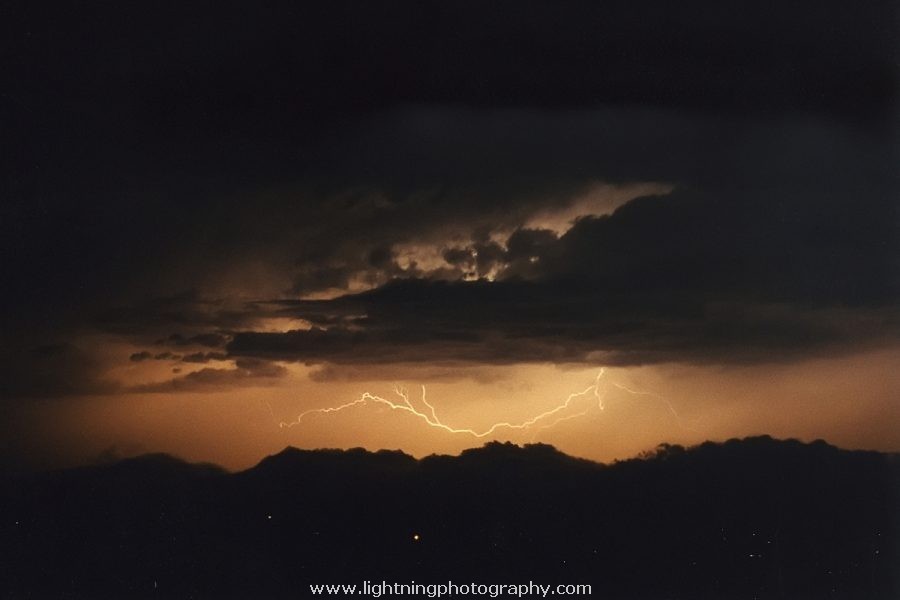 Lightning Image 2004012714