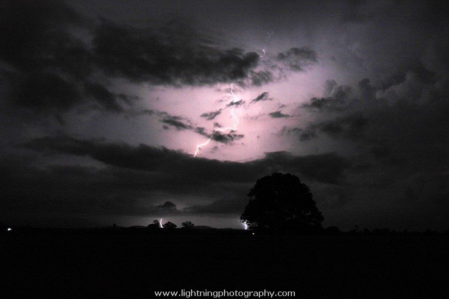 Lightning Image 2005013001