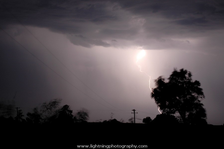 Lightning Image 2006010333