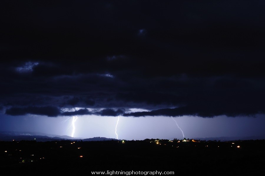 Lightning Image 2011081431