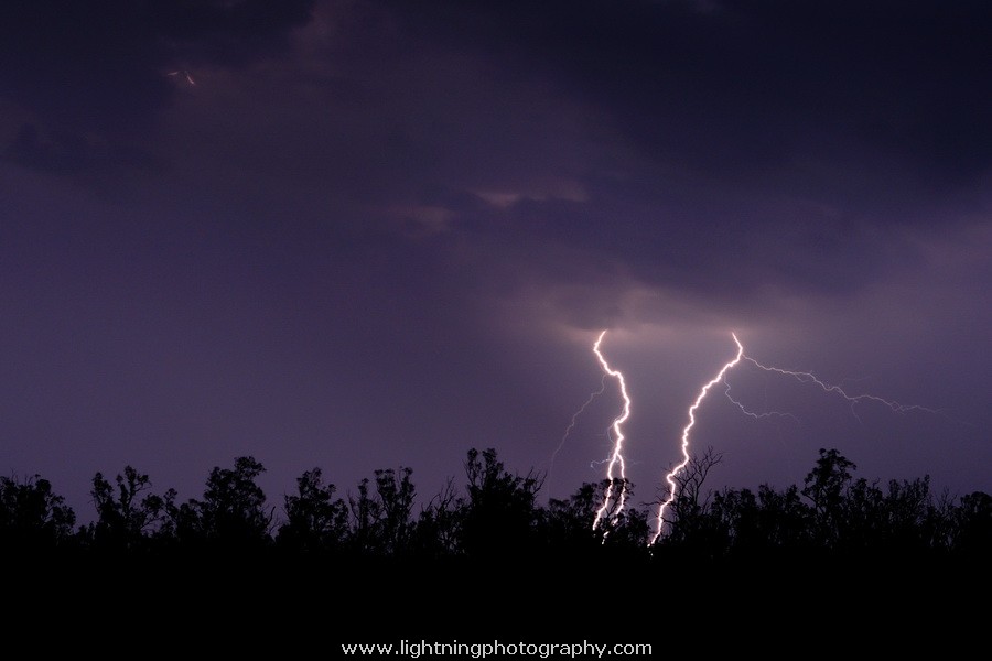 Lightning Image 2012120958